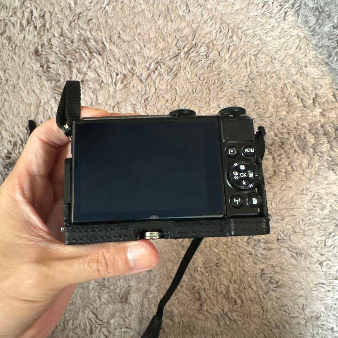 Nikon ミラーレスカメラ 4本レンズ付き