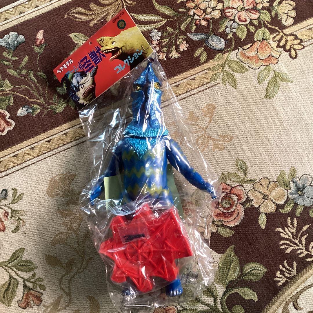 ベアモデル　ハイパーホビー限定　ジャイアントケムール人【観覧車付き】新品未開封