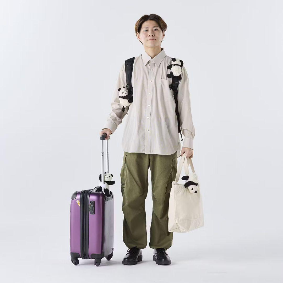 YOU＋MORE！いっしょにお出かけ 赤ちゃんパンダのよじよじポーチ フェリシモ