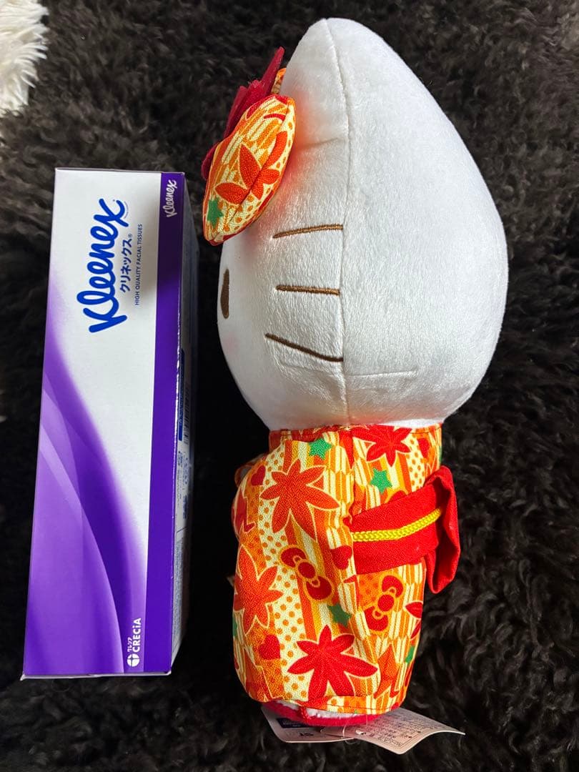 稀少　レトロ　ハローキティ 紅葉柄 着物 ぬいぐるみ M 30cm 脚にサンダル