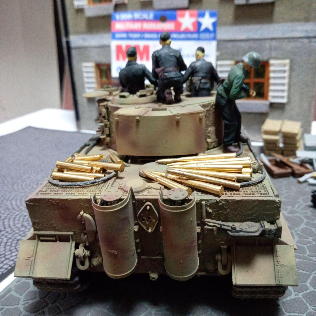 値下げしました　タミヤ　タイガーⅠ型　最後期型　1／35　アクセサリーパーツ多数