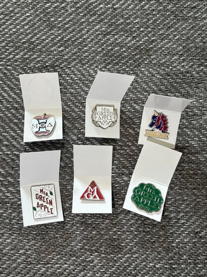 MGA ピンバッジ 10個セット