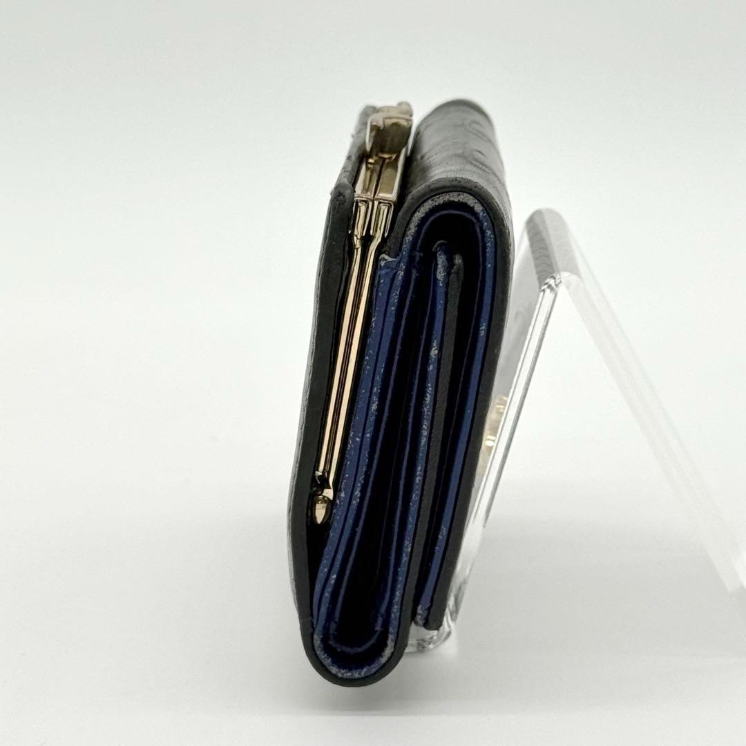 【良品】Vivienne オーブ型押し 三つ折り財布 がま口 レザー ブラック