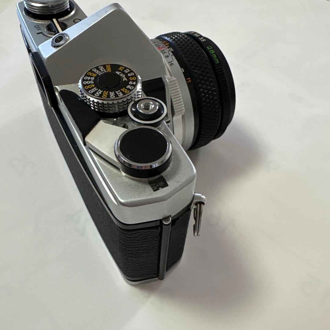 OLYMPUS OM-1 一眼レフカメラ　28ミリF3.5 付ジャンク