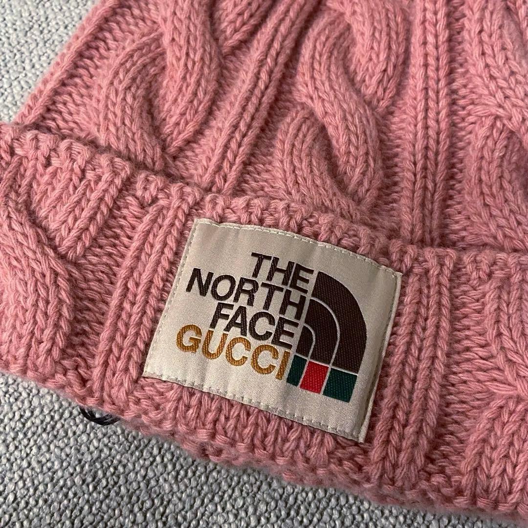 未使用⭐️グッチ x ノースフェイス コラボ ニット帽 ピンク