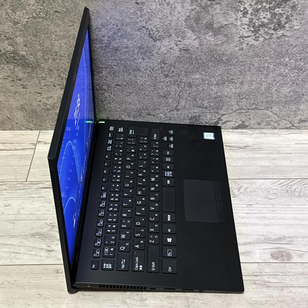SONY VAIOノート 第8世代Core i5 SSD256GB