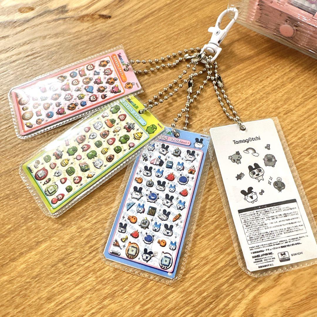 可愛い♡ シール風キーホルダー