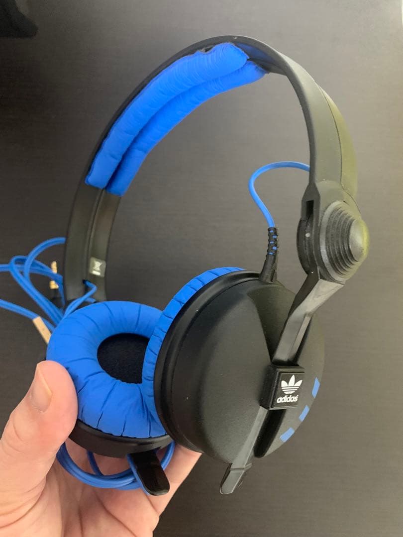 ゼンハイザー 密閉型ヘッドホン adidasオリジナルモデル HD25