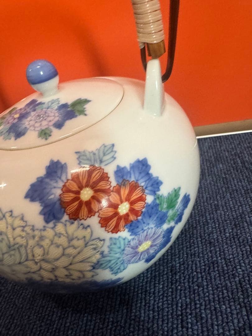 1753  香蘭社　花柄文　急須