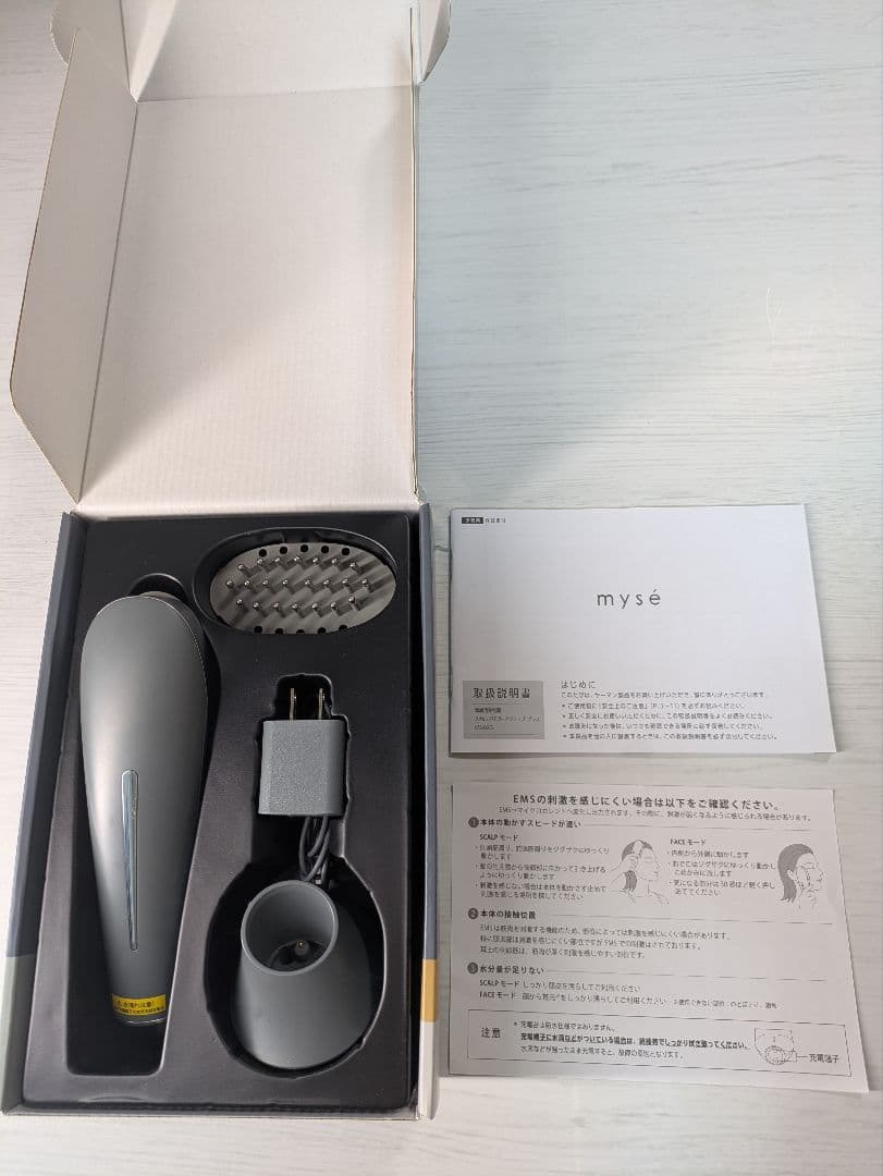 【美品】mysé（ミーゼ）スカルプリフト　頭皮用電気ブラシ・美顔器