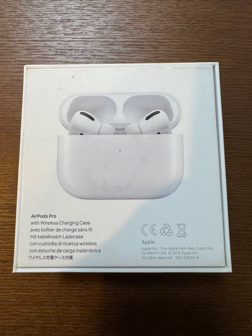 AirPods Pro (初代) 本体 充電ケース付き