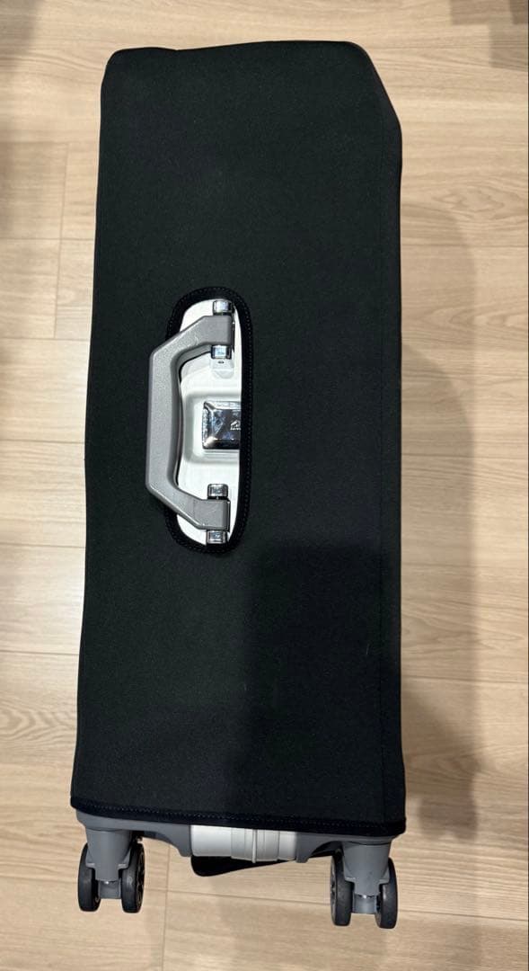 ゼロハリバートン　スーツケース　ジオ3.0？　68L