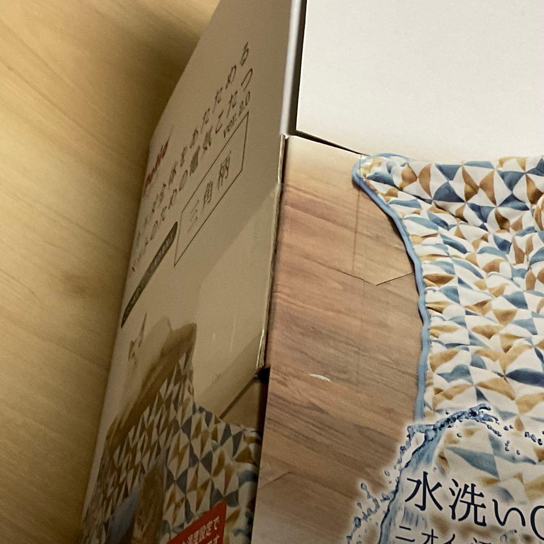 未使用 / ペティオ・カラダ全体をあたためるペットのための電気こたつ Petio