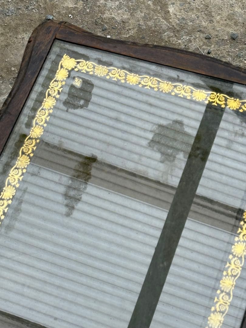 【英国アンティーク風】サイドテーブル＊緑色×ゴールド縁取りのガラス天板