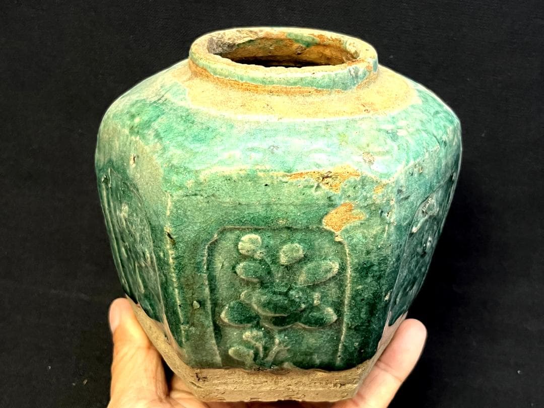 花瓶■清朝緑釉六角茶壷 石湾窯 宜興窯 浮彫紋窓絵花唐草 古玩 時代物 骨董品■