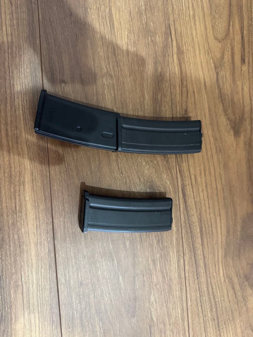 mp7 電動ガン　リポ化　マガジン2本、ノーマルバッテリー付き