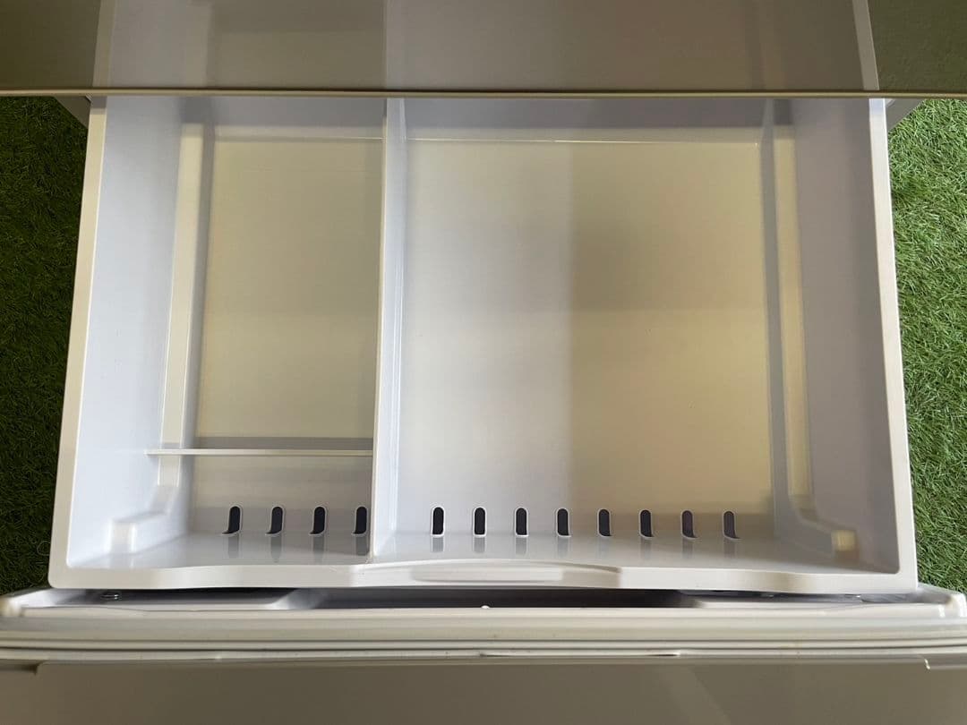 【全国送料無料】HITACHI 冷凍冷蔵庫 R-S3800GV　2016年製