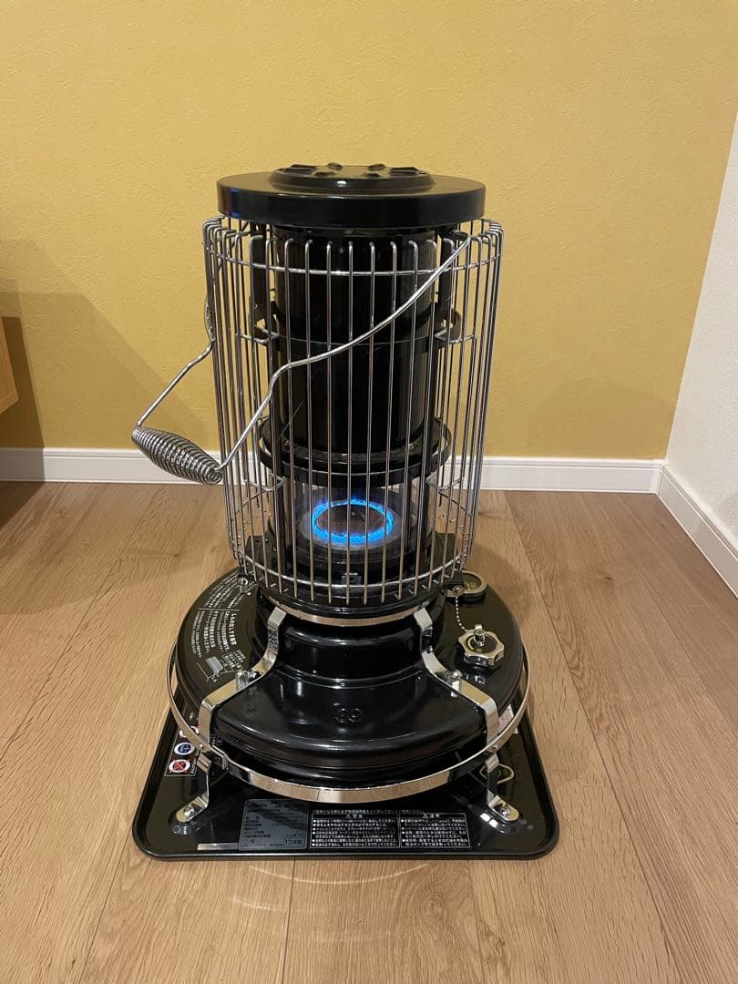 収納袋付Aladdinアラジン石油ストーブブルーフレームBF3906 ブラック