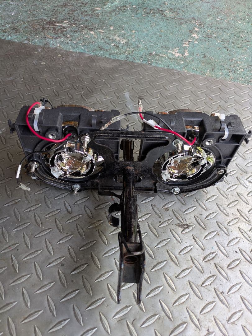 VFR400R 400NC30 ヘッドライトステー・ライトセット 値下げ交渉不可