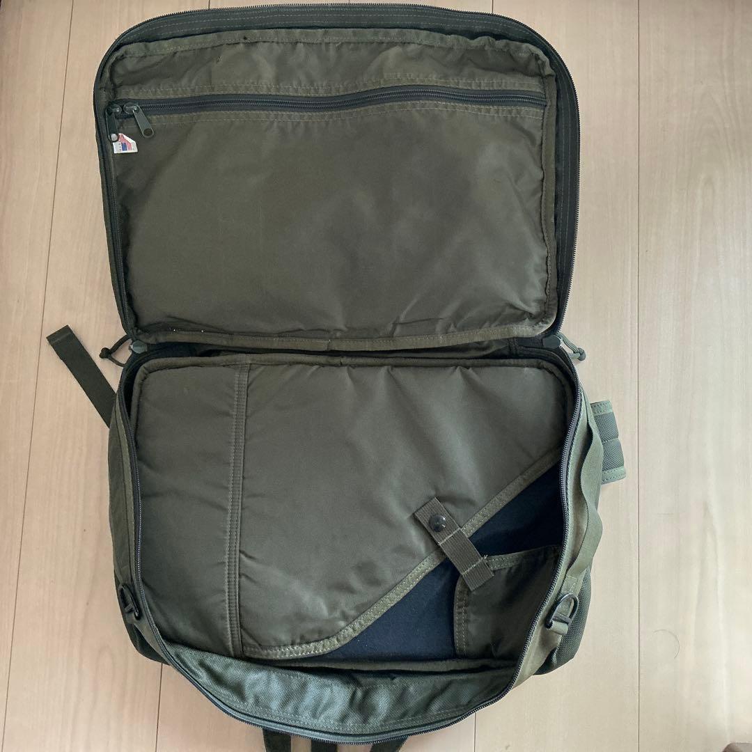 BRIEFING NEO TRINITY LINER レンジャーグリーン