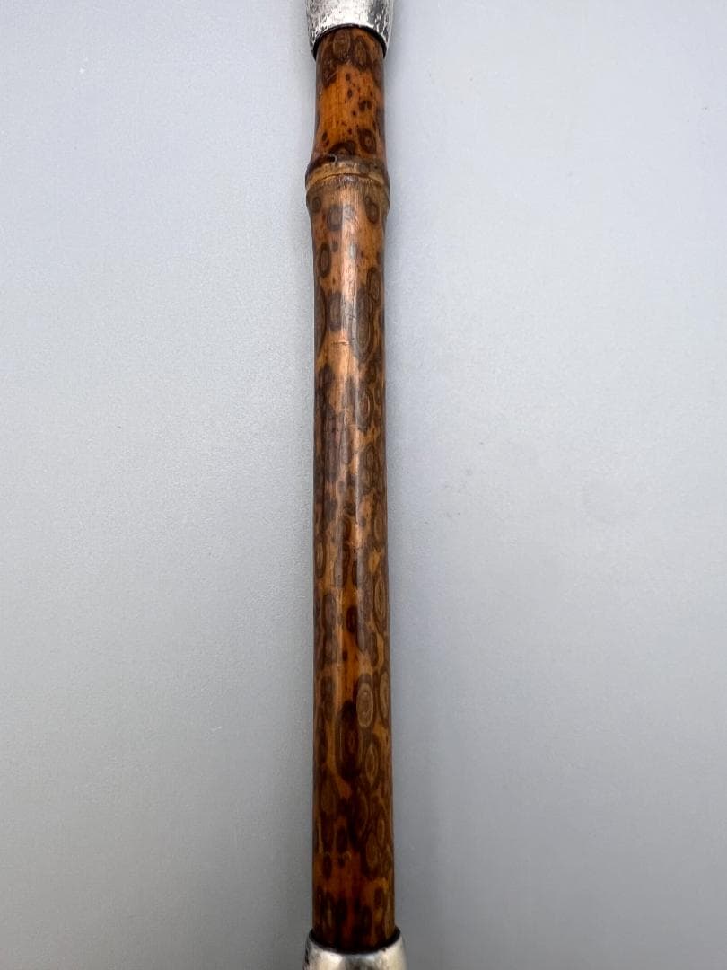 銀製　煙管　キセル　山風景図　赤銅金象嵌　銀細工　アンティーク　重量約32g