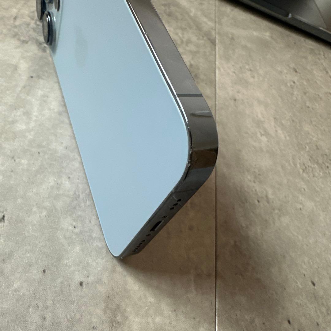 Apple iphone 13 pro 256 GB 本体 82％