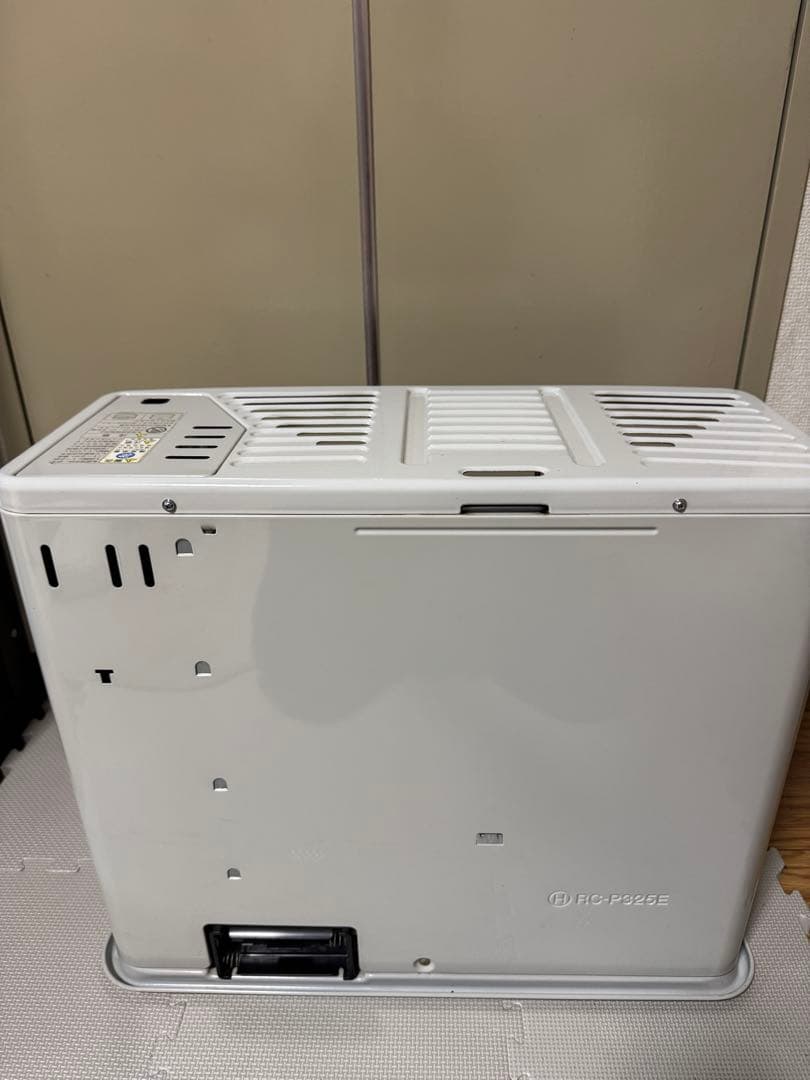 トヨトミ　ダブルクリーン 反射型石油ストーブ　RC-P325E 木造8畳用