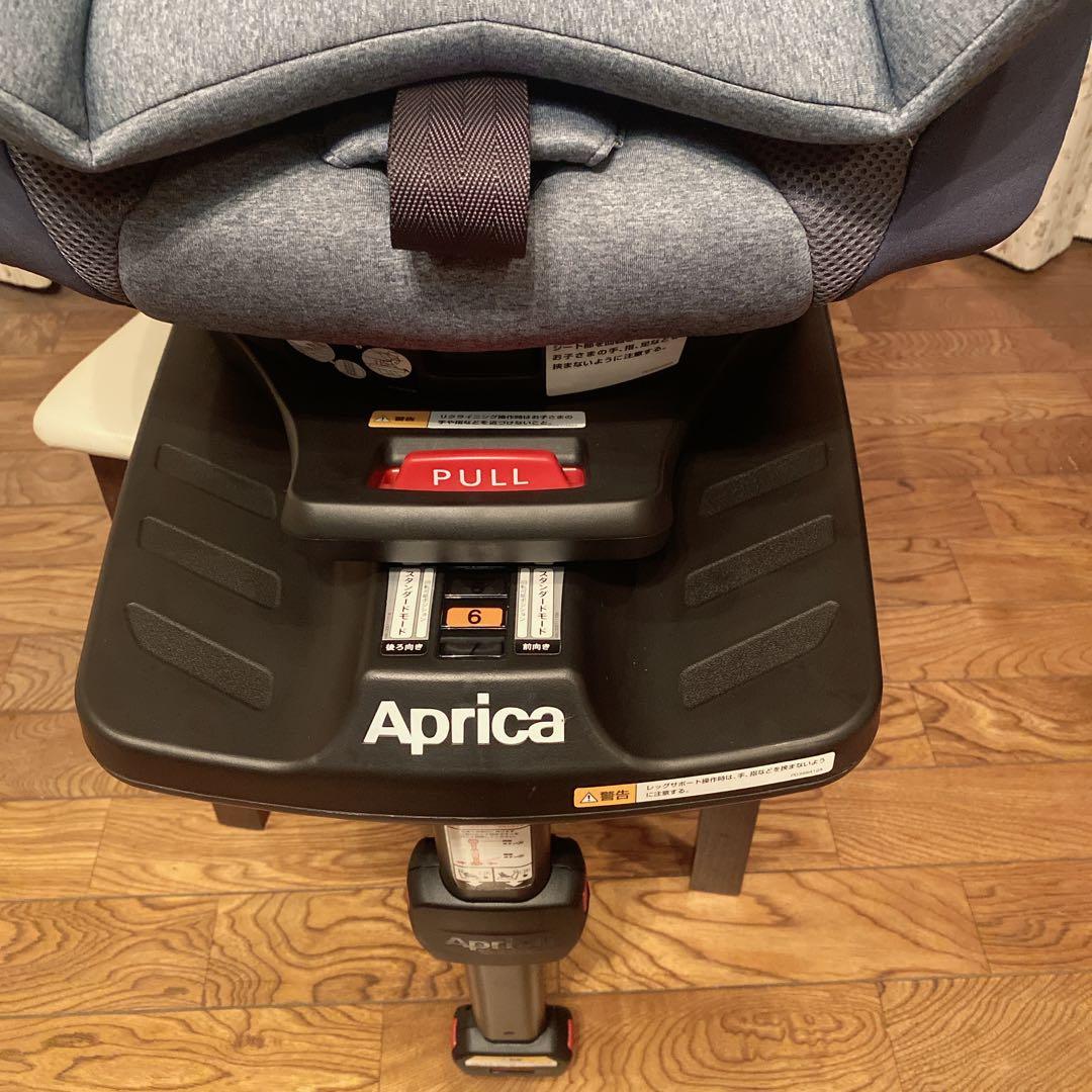 ✨美品✨Aprica クルリラAD チャイルドシート 回転式　ライトネイビー