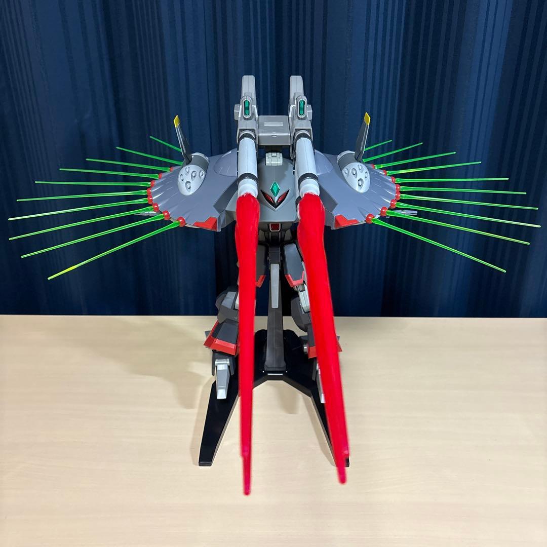 組立済み部分塗装　ＨＧ 1/144 デストロイガンダム