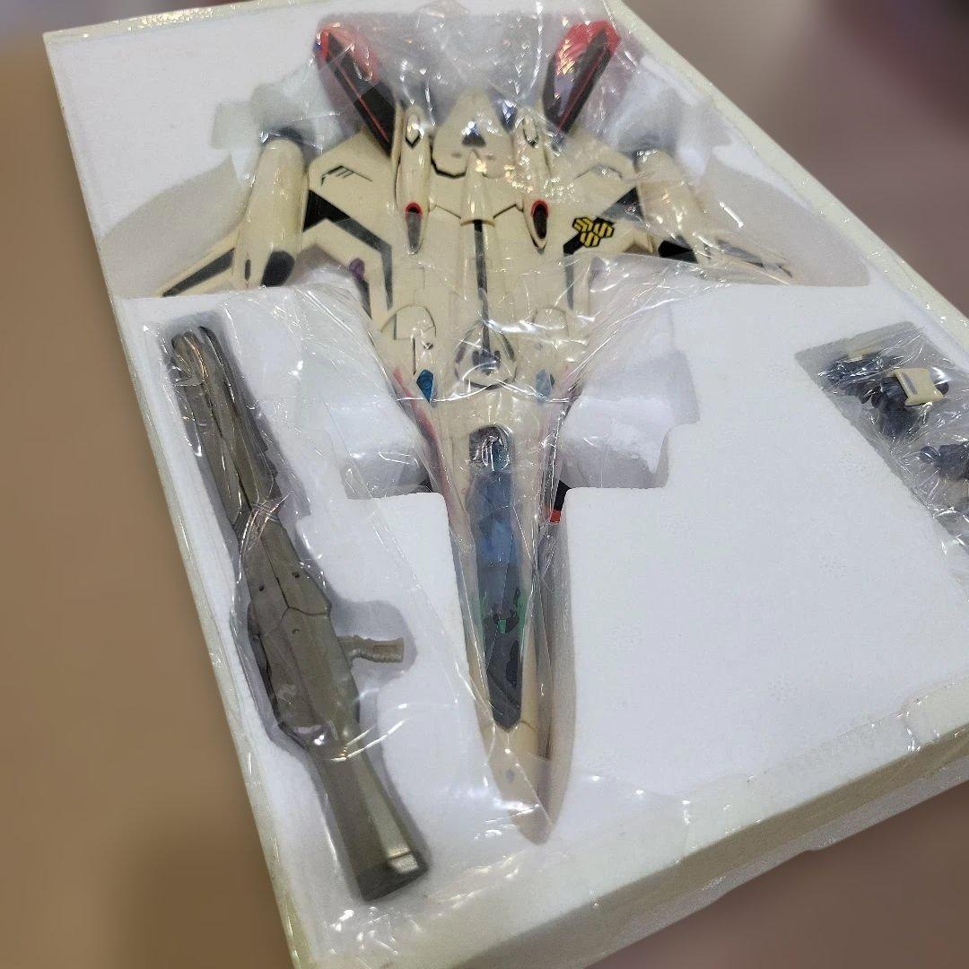 DX超合金 GE-63 YF-29 デュランダルバルキリー イサム機 マクロス