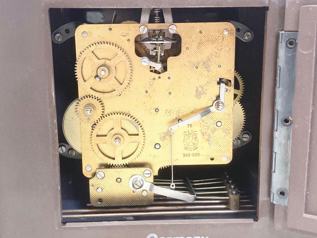 Hermle ヘルムレ ゼンマイ式置き時計 アンティーク時計 ドイツ製