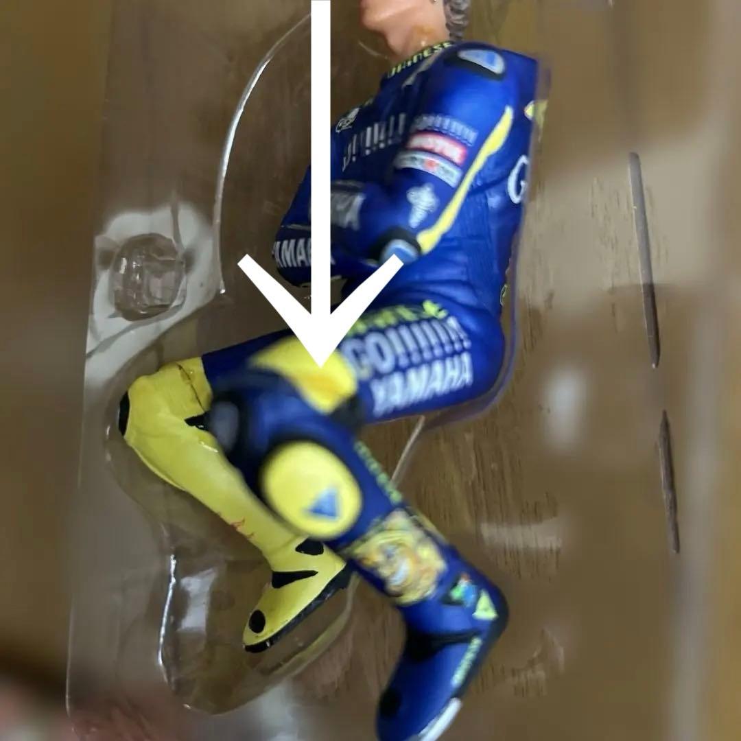 ミニチャンプス 1/12スケール バレンティーノ・ロッシ フィギュア