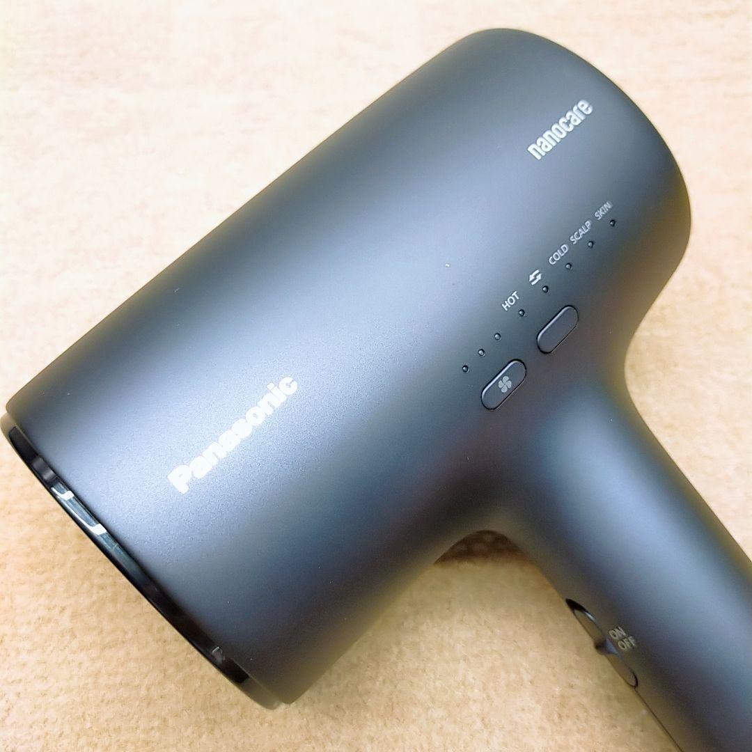 新品同様❤付属品完備 Panasonic ナノケア ドライヤー EH-NA0J