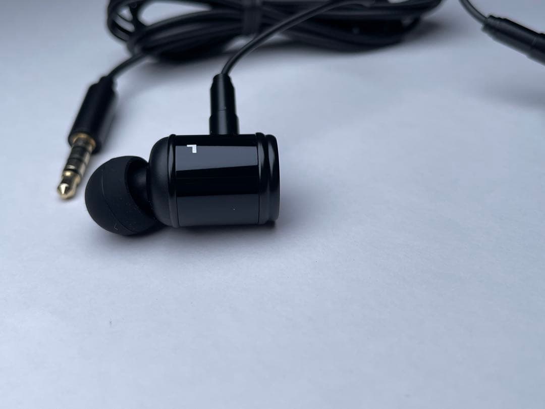 JAPAEAR JE-MIC-HYPER-Z ブラック 有線イヤホン 高音質