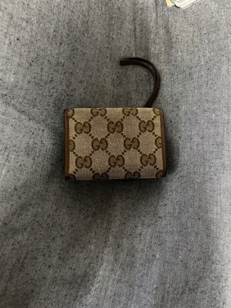 GUCCI BALENCIAGA Wallet レシートあり。