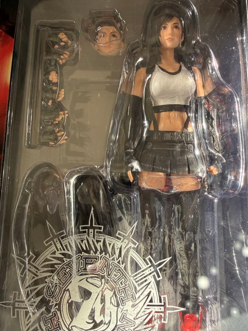 FINAL FANTASY VII PLAY ARTS 改 エアリス＆ティファ