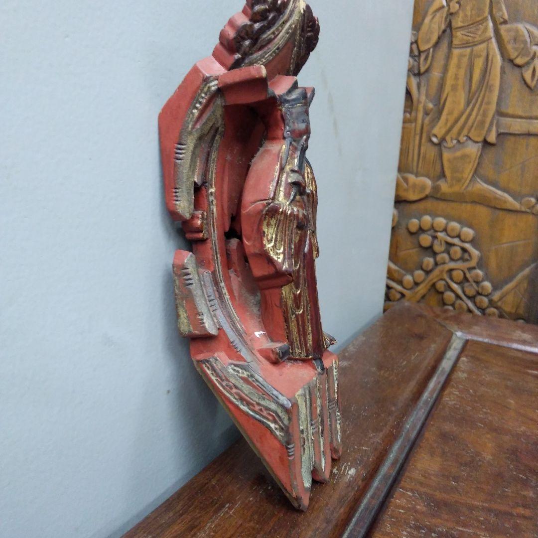 木彫りの鍾馗様で家の守り神。