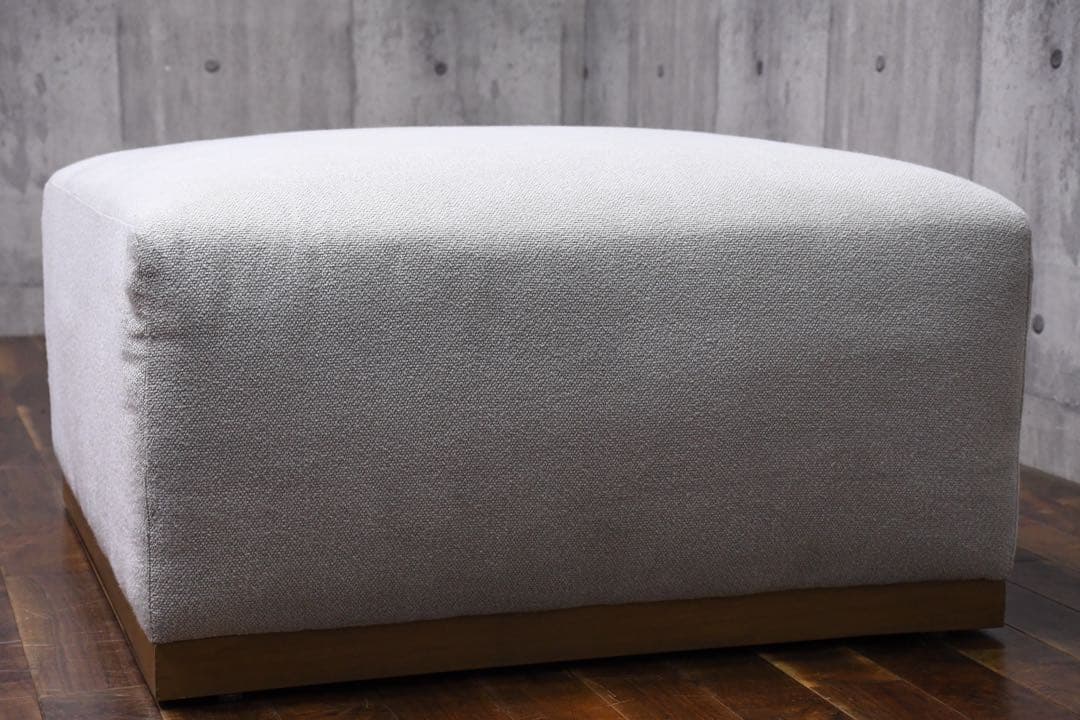 DLC78 ヘンレドン HENREDON 2024年製 オットマン スツール