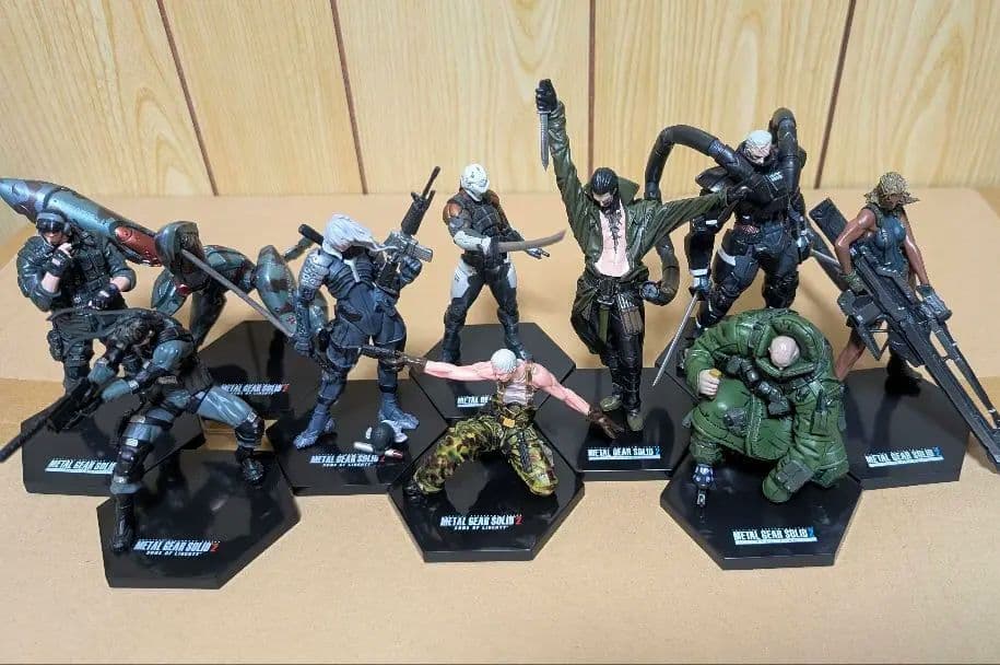 李*様 コナミ フィギュアコレクション メタルギアソリッド2 フィギュアセット