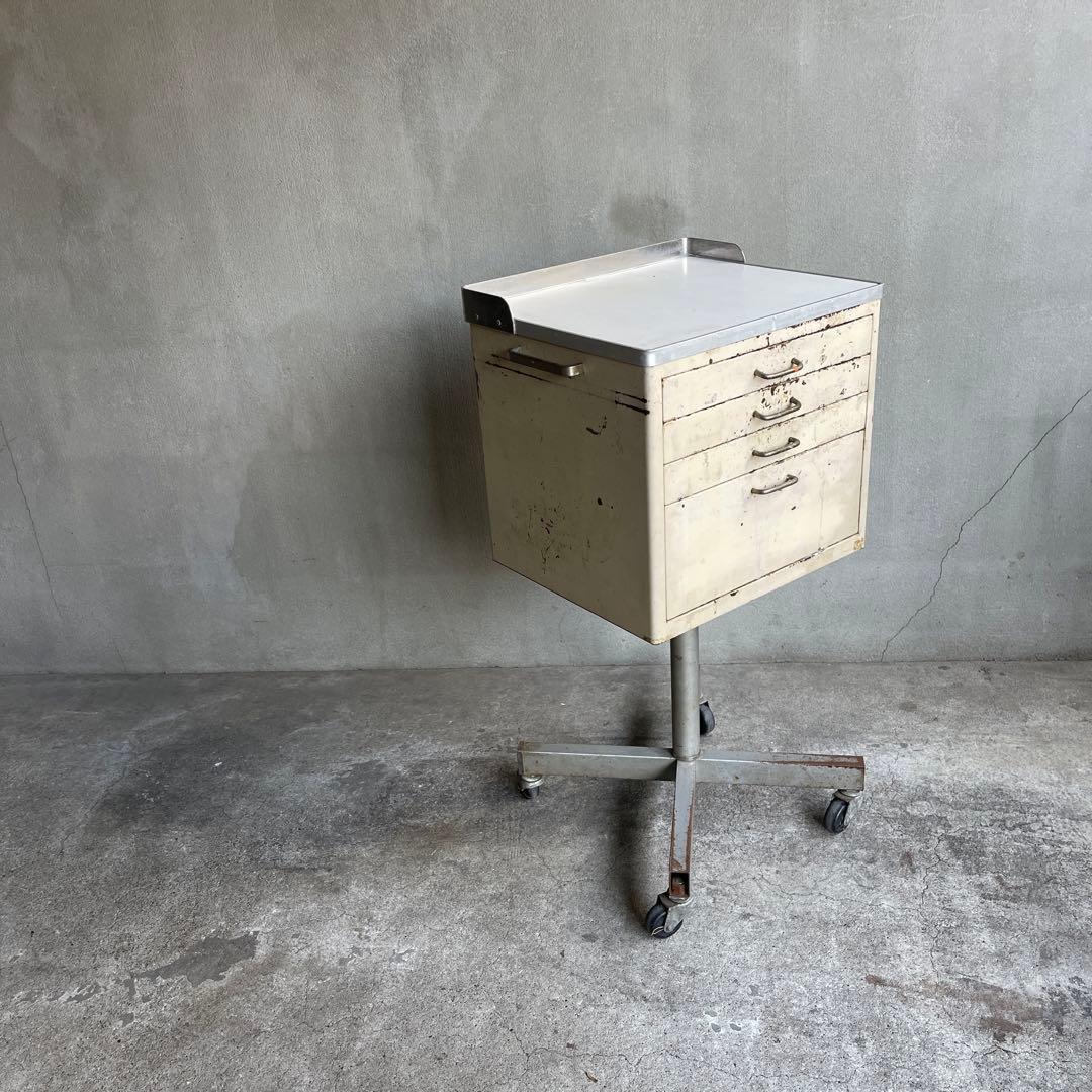 インダストリアル　ビンテージ デンタルキャビネット　工具箱　作業台