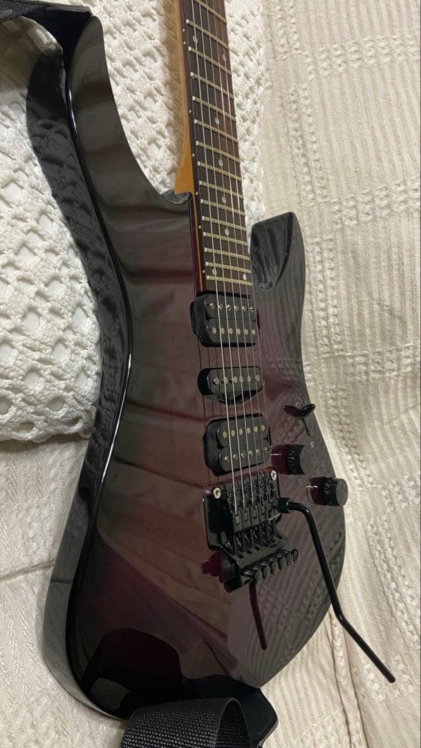 YAMAHA RGX 421D フロイドローズ トレモロ・パープル色でカッコいい