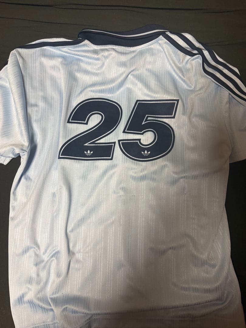 最終値下げ　即購入可　Adidas Oasis Tour live25