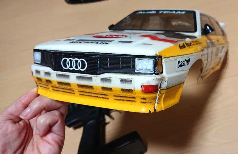 ラジコン エンジンカー Audi