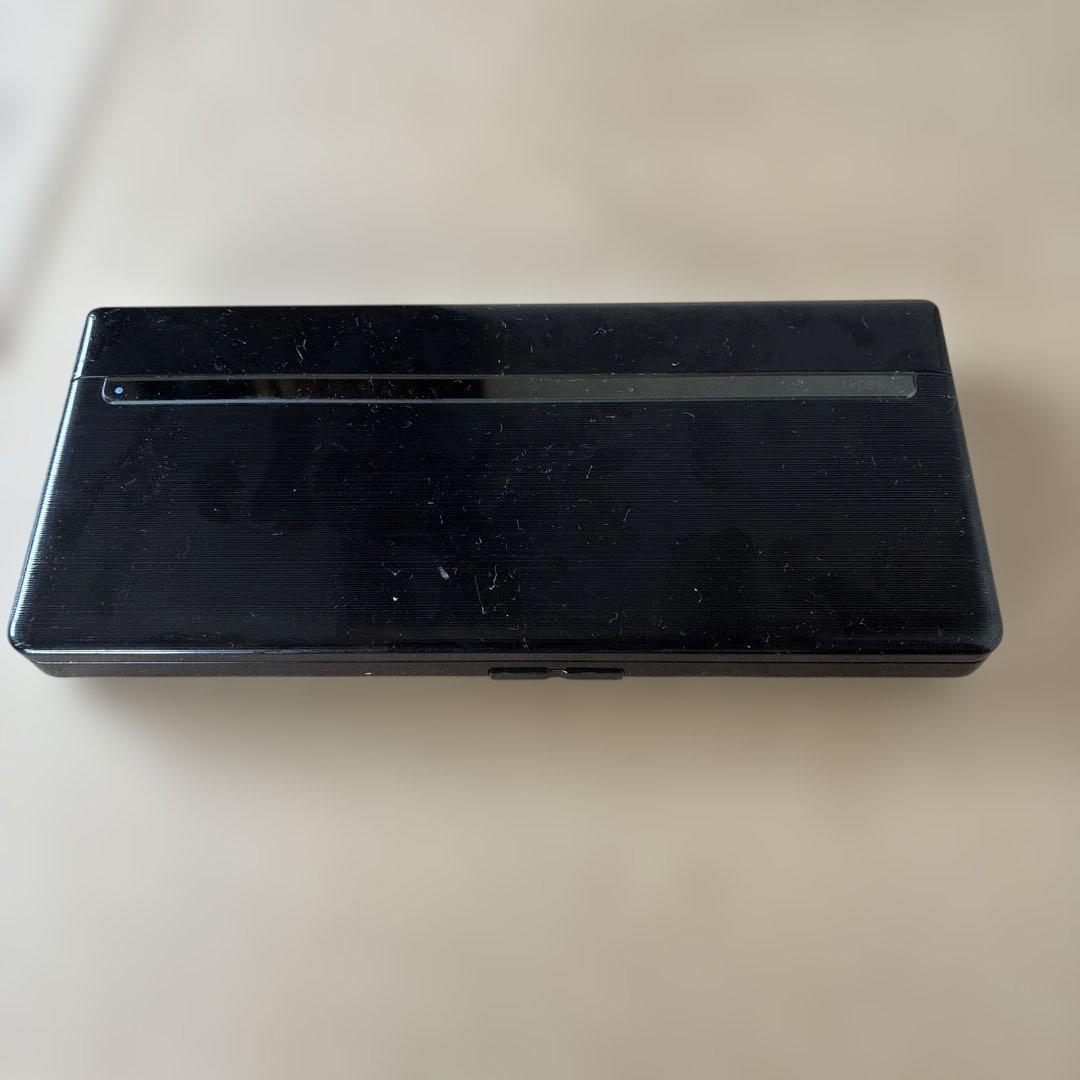 docomo PRO series N-08B ブラック　美品