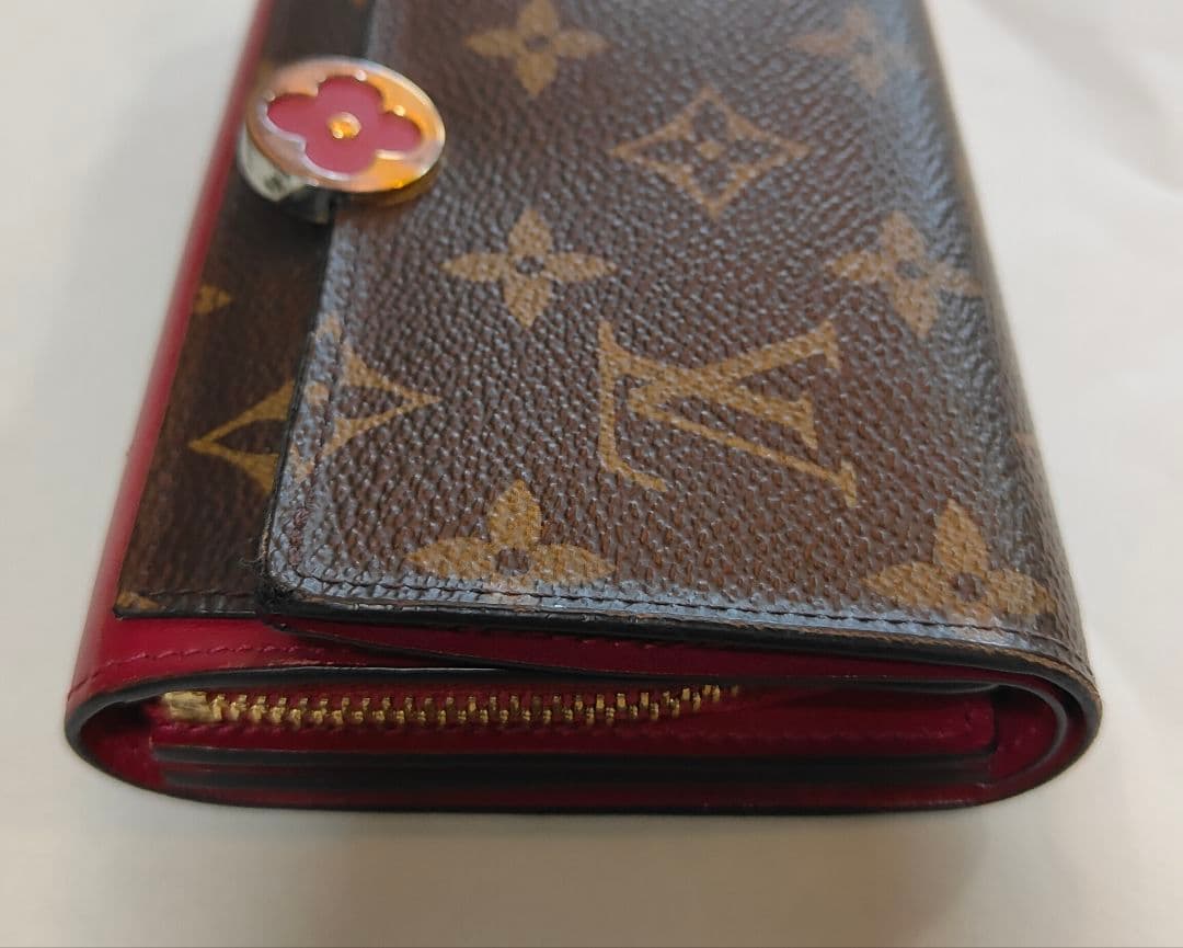 ルイヴィトン ポルトフォイユフロール コンパクト モノグラム 折り財布