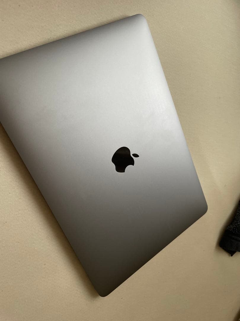 【美品】M2 MacBook pro 2022 13インチ スペースグレー