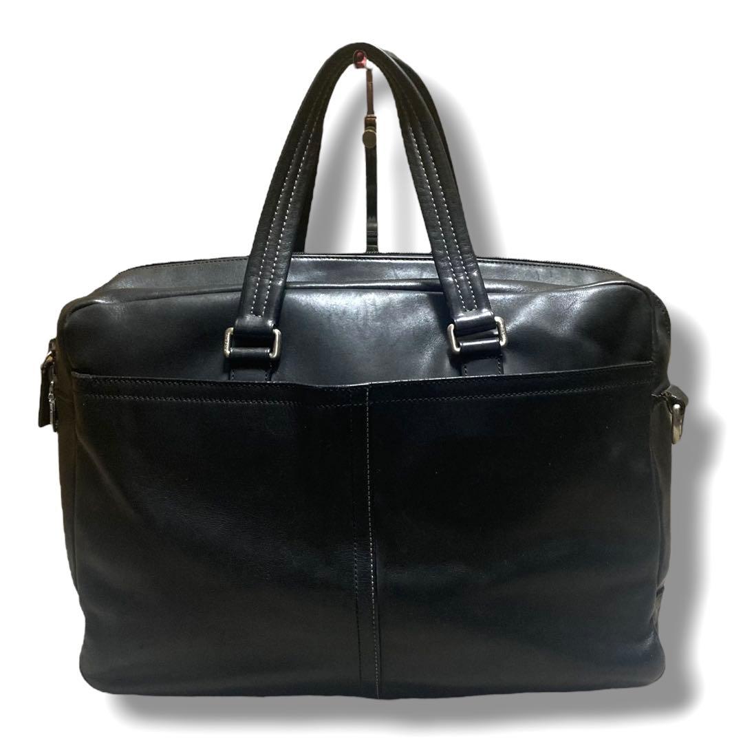 美品　コーチ　ビジネスバッグ　2way　A4収納可　エンボス　レザー　ブラック