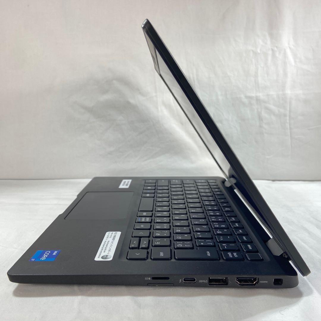 美品 11世代Core i7 16Gメモリ SSD512G 13.3型 DELL