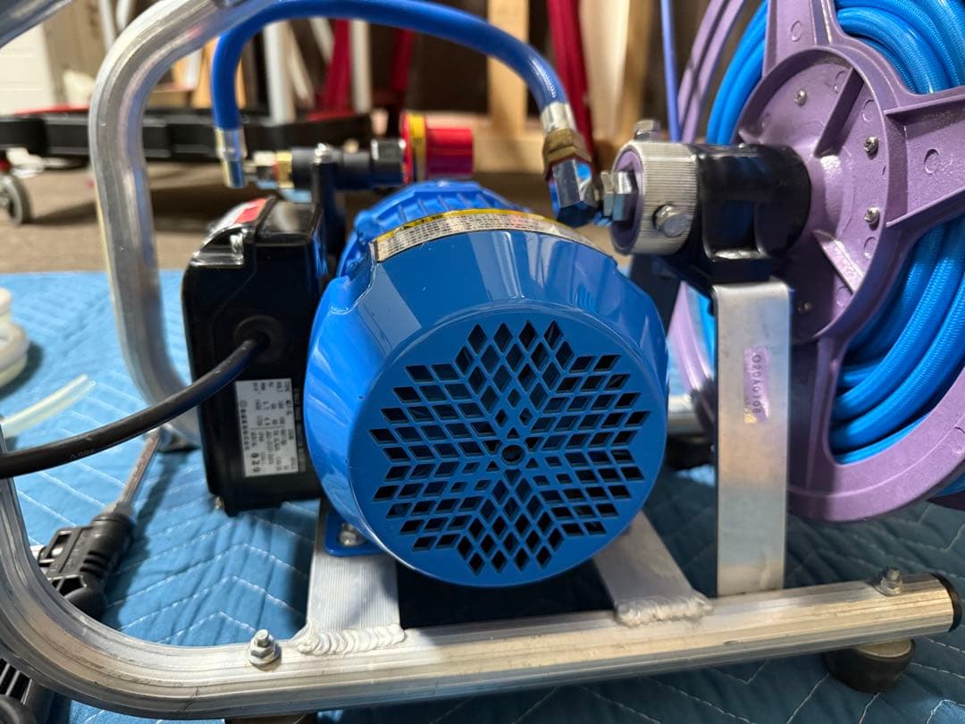 エアコン高圧洗浄機　丸山　リール