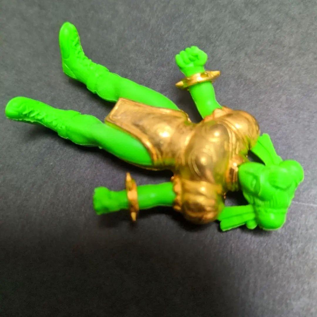 ストリートファイター　春麗　キン肉マン　フルメタルファイター　クロスアップ　消し